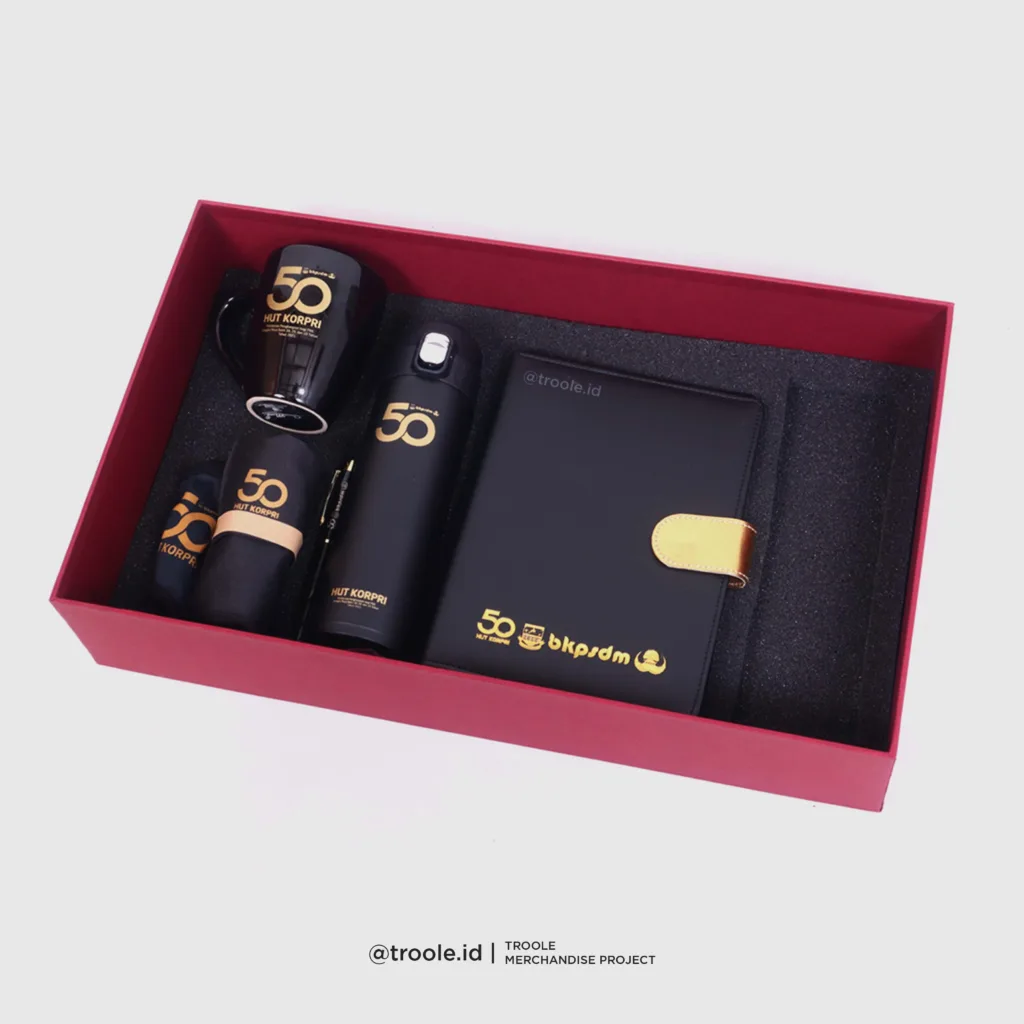 TROOLE MERCHANDISE - Giftset