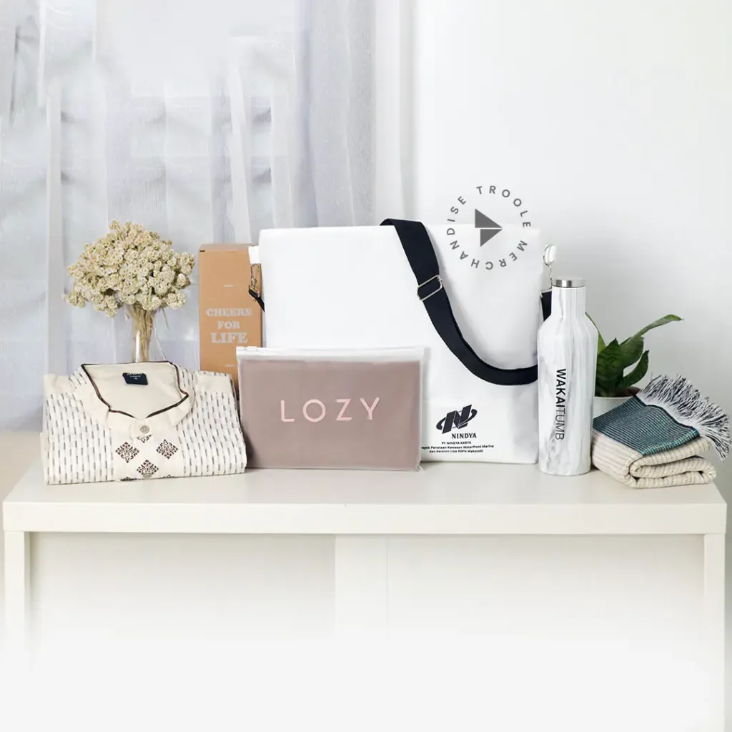 TROOLE MERCHANDISE - #Hampers Troole IG