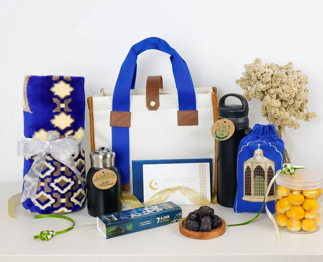 TROOLE MERCHANDISE - #Hampers Troole IG