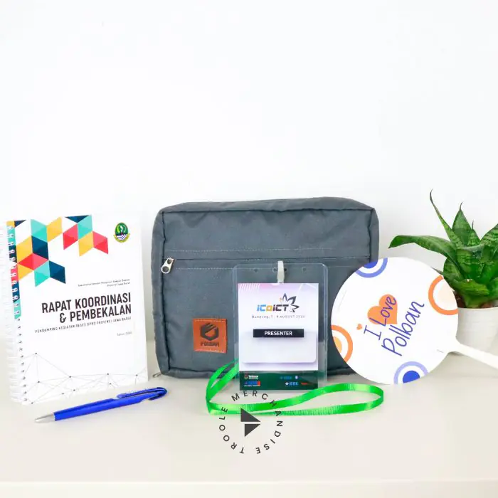 TROOLE MERCHANDISE - Tas Seminar kit