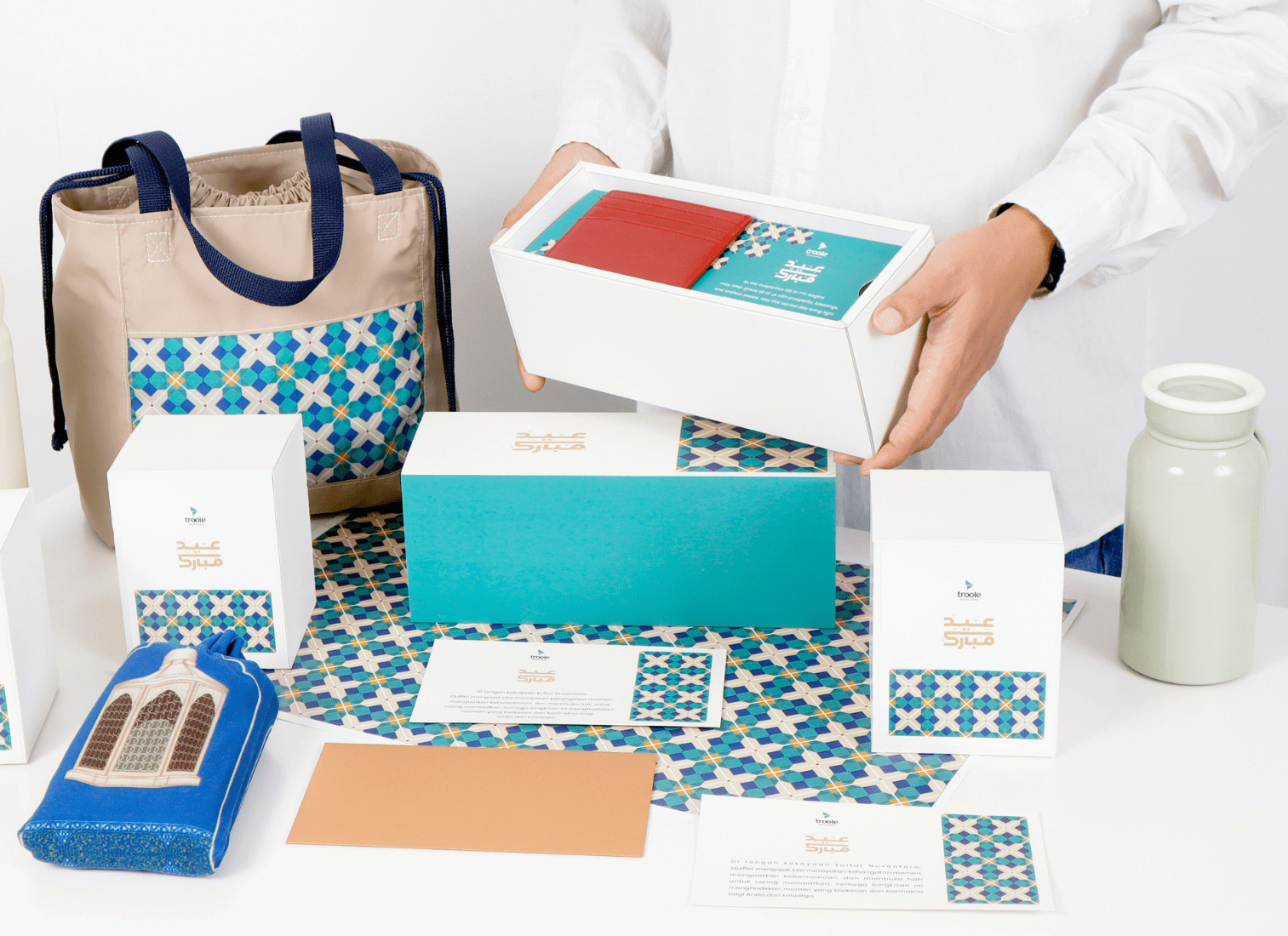 TROOLE MERCHANDISE - Nusa Raya